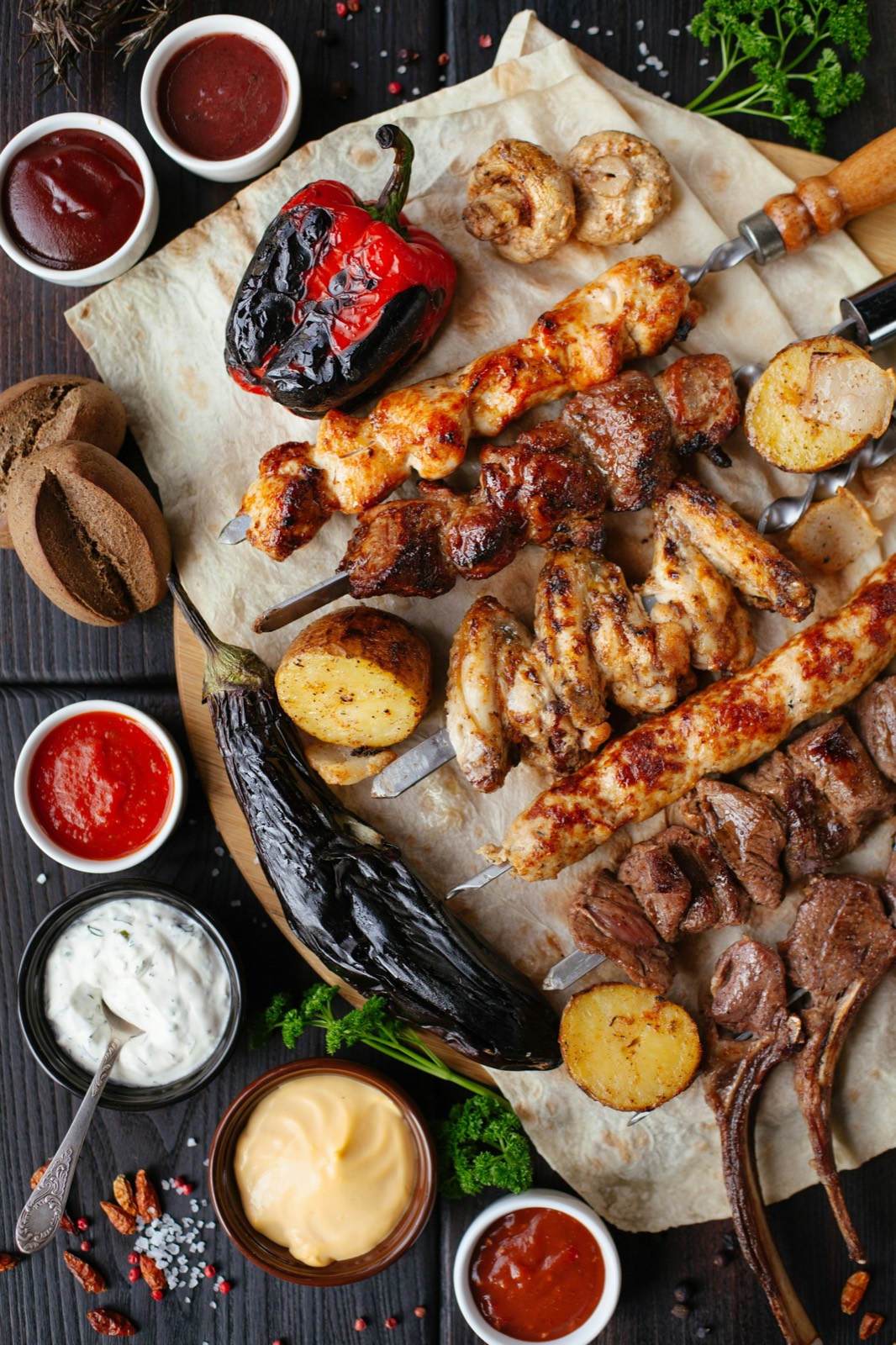 Fire grill plates at Salsa Roja Dallas